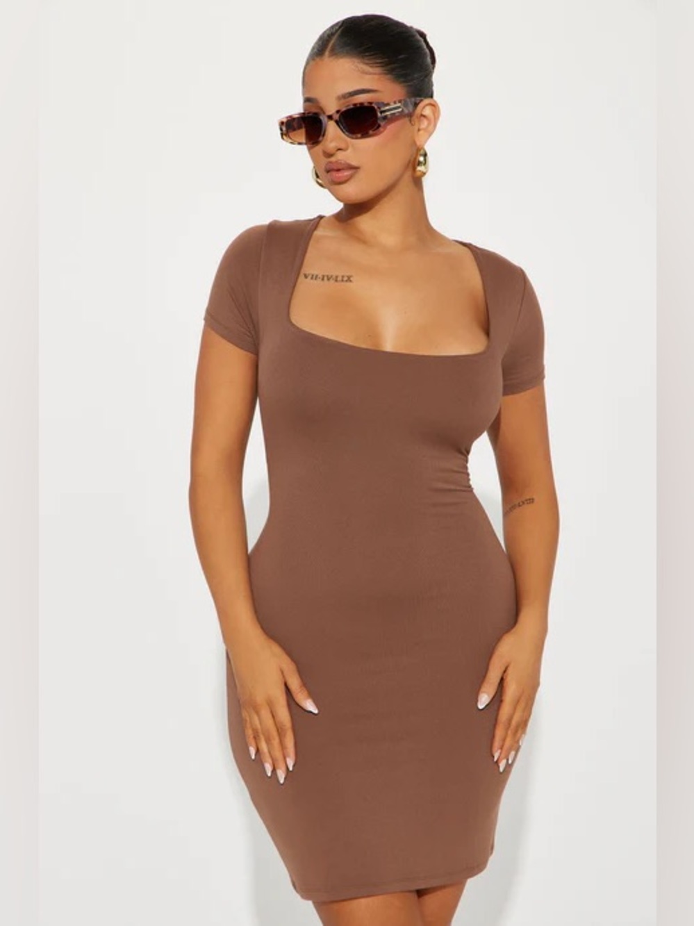 Vibe Rust Brown Scoop Neck Short Sleeve Mini Dress